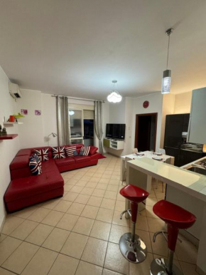 3 Bedrooms Apartment